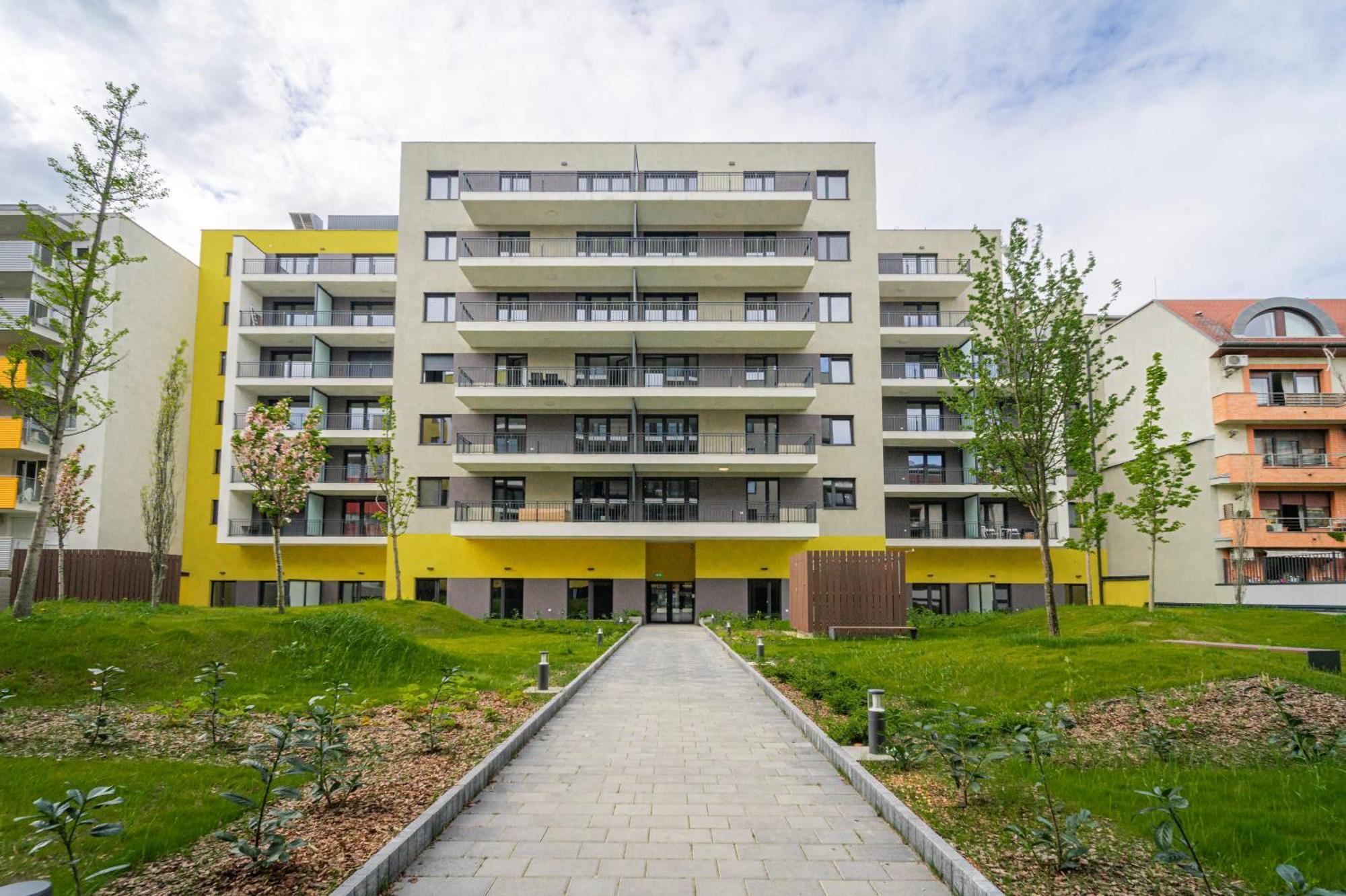 Westside Garden Apartments By Urbanrent Budapeste Exterior foto